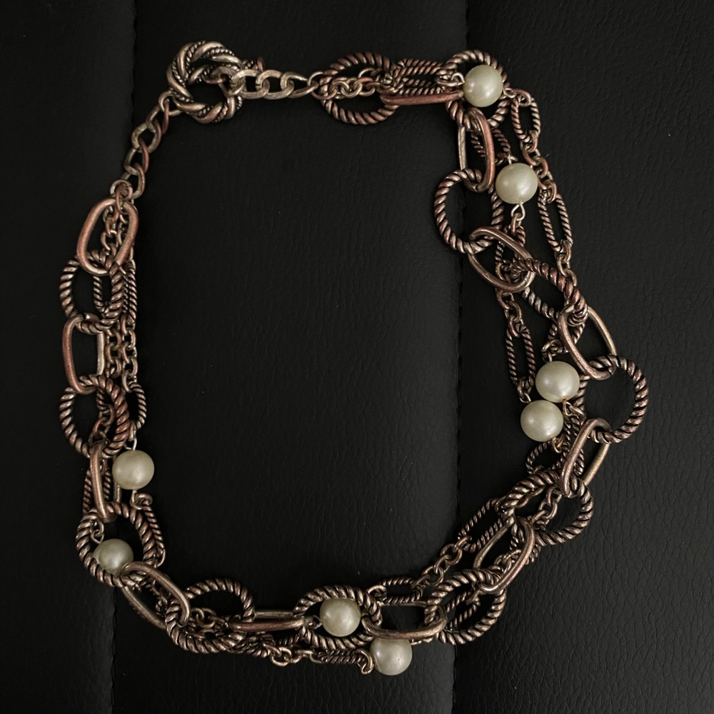 Multilayer pearl and silver color chain link necklace